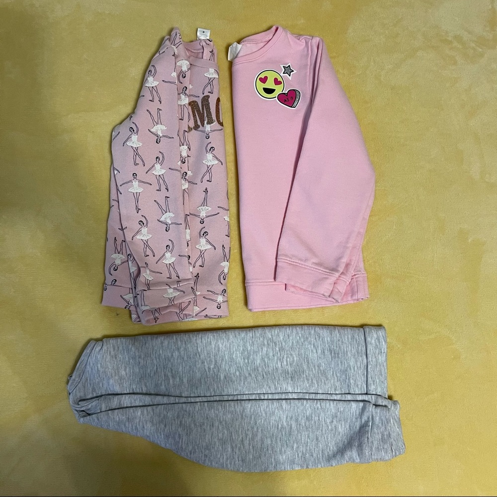 Sweatshirts.